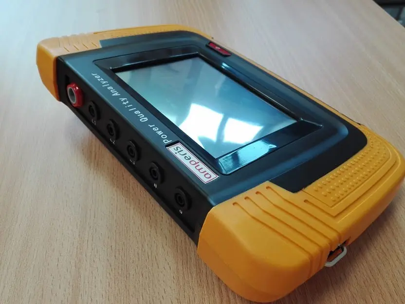  Power Quality Meter