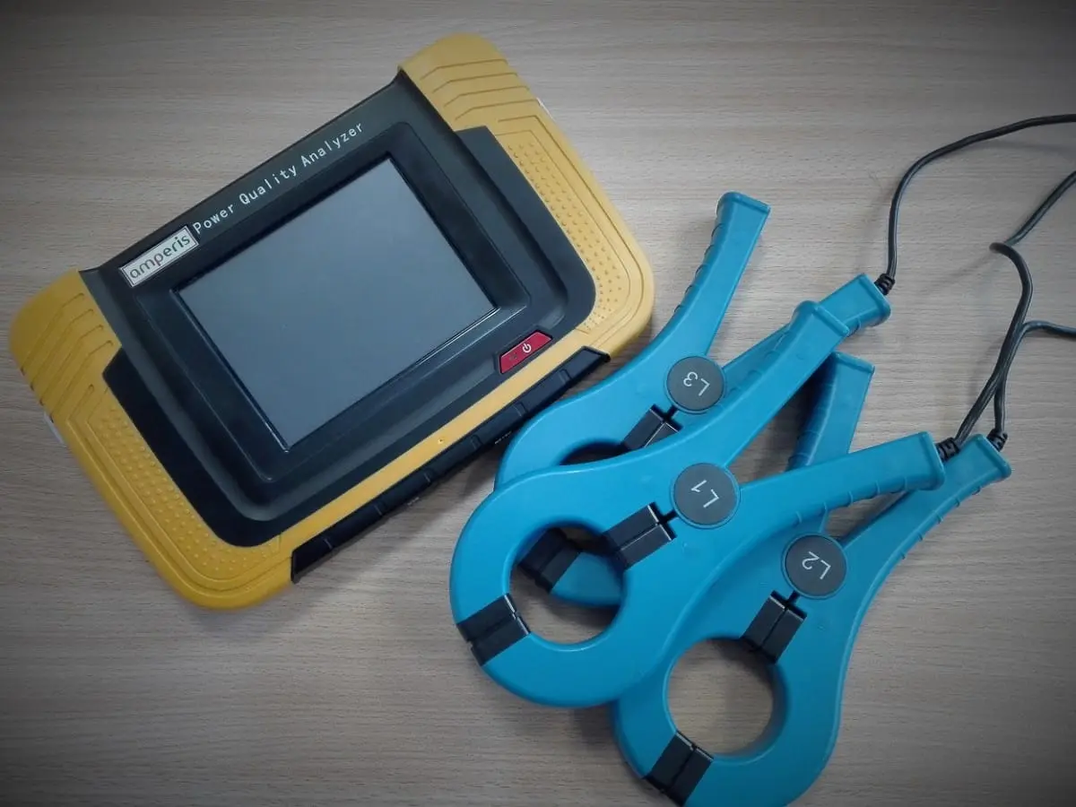 Power Quality Analyzer